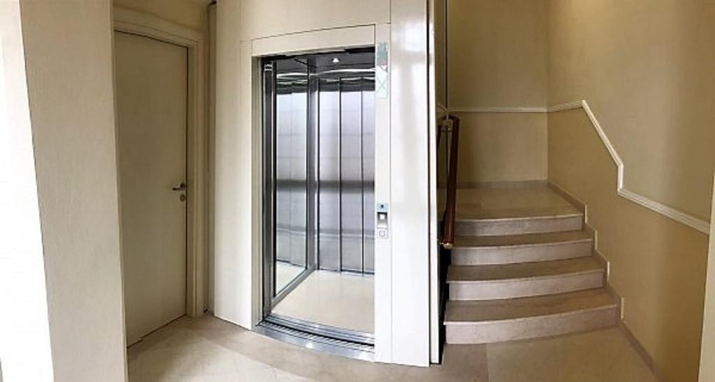 Farolfi Apartments Carracci Bolonya Dış mekan fotoğraf